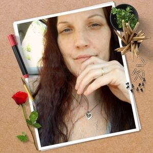 Meet your Posher, Alena